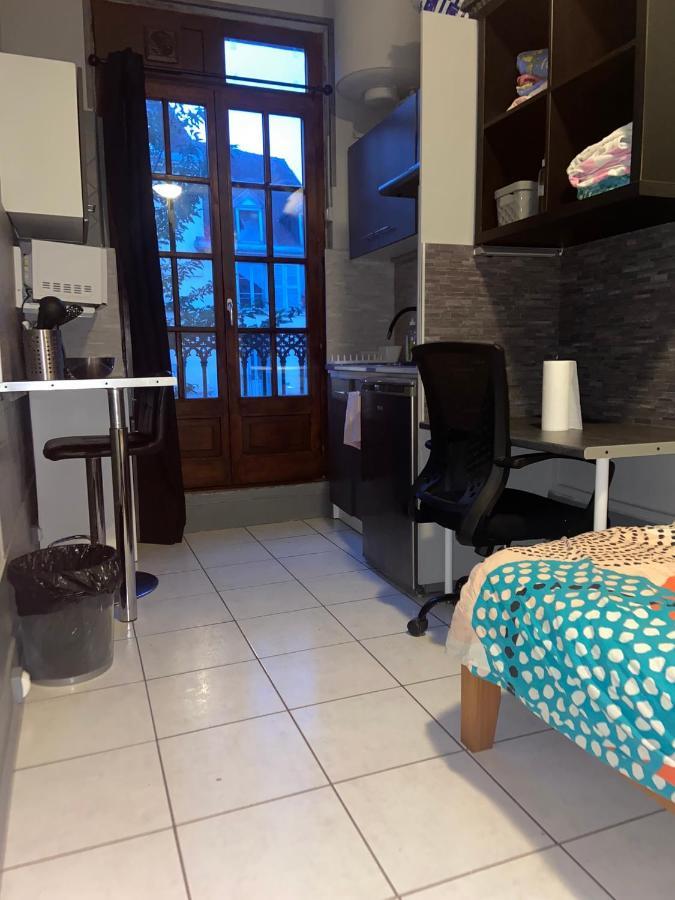 Emplacement Ideal : Studio Au Coeur De Dijon Disponible En Location Daire Dış mekan fotoğraf